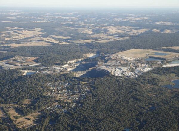 Greenbushes town and lithium mine. Credit: Talison Lithium